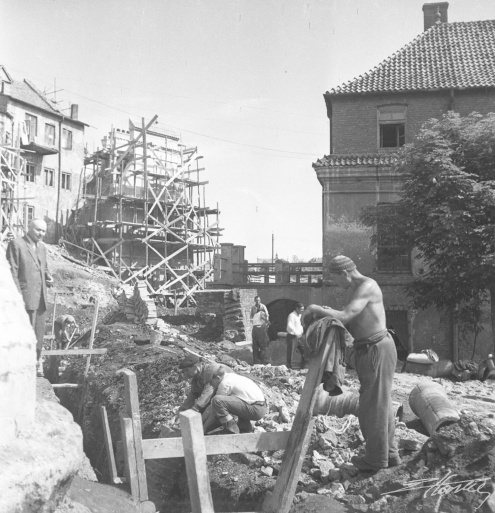 Odbudowa ulicy Podwale w Lublinie w 1954 roku