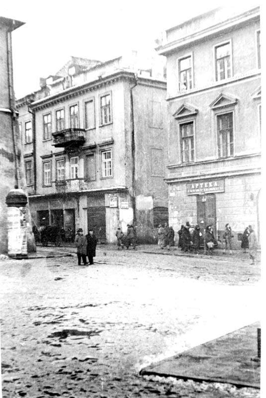 Rynek Starego Miasta w Lublinie, widok na róg ulic Bramowej i Olejnej