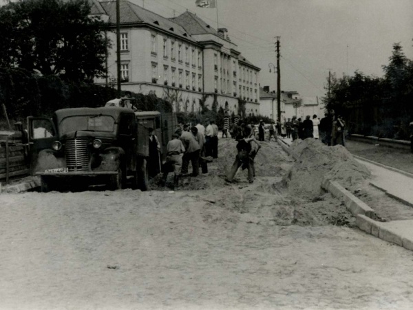 Przebudowa ulicy Spokojnej w Lublinie - wykop pod koryto