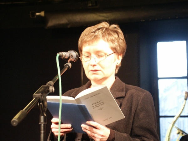 Ewa Hadrian czyta fragment "Poematu o mieście Lublinie" Józefa Czechowicza