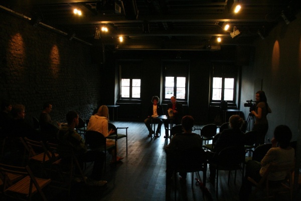 Spotkanie z Piotrem Mitznerem w czasie Festiwalu "Miasto Poezji" w 2010 roku