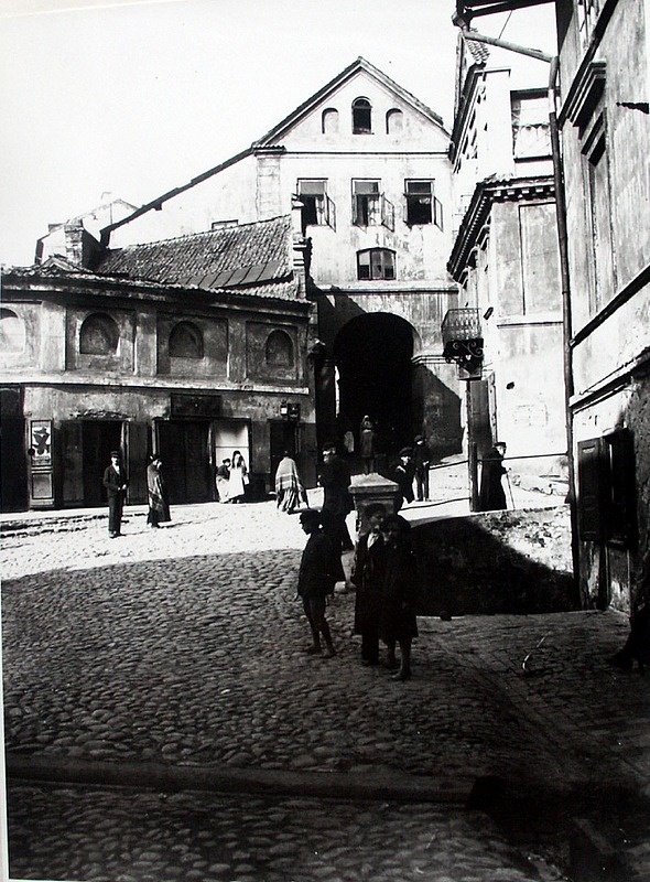 Brama Grodzka w Lublinie, fotografia z pocz. XX w.