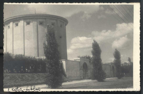 Lublin (wieża wodociągowa przy Alejach Racławickich)