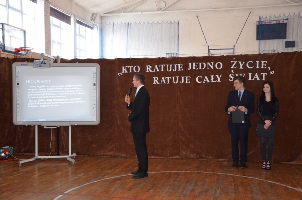 Europejski Dzień Pamięci o Sprawiedliwych w Zespole Szkół Techniki Rolniczej w Piotrowicach