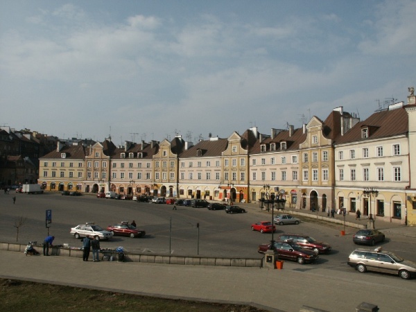 Plac Zamkowy W Lublinie. Widok od strony Alei Tysiąclecia.