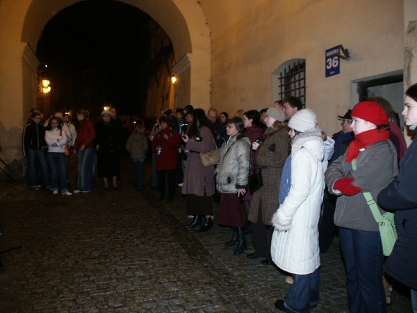 Uczestnicy ochodów 63 rocznicy likwidacji lubelskiego getta