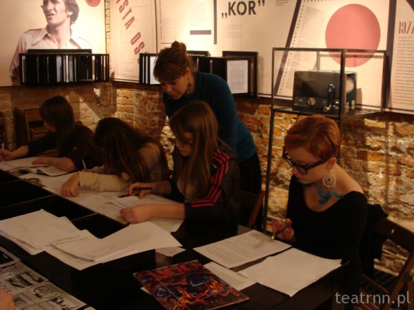 Warsztaty edukacyjne realizowane w ramach projektu "Ocalić od zapomnienia - Krystyna Modrzewska"