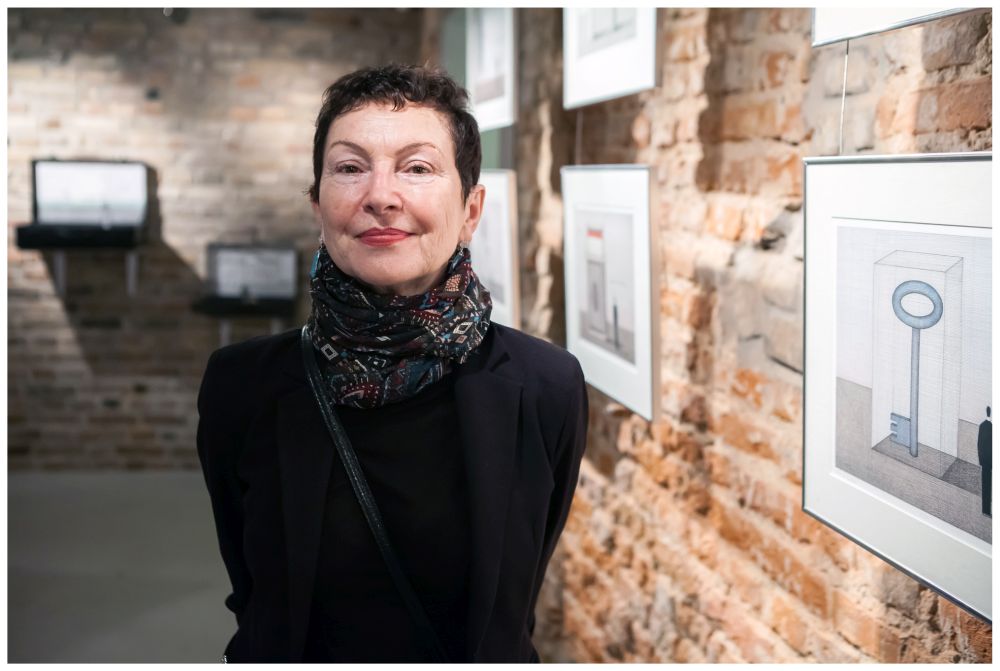 Wystawa grafik i instalacji poetyckich Joanny Wiszniewskiej-Domańskiej