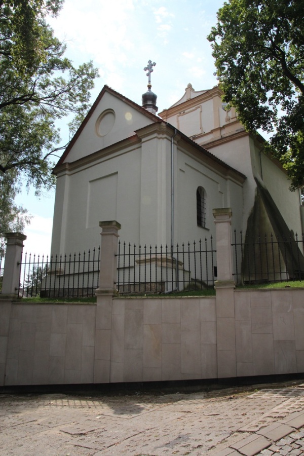 Cerkiew Zaśnięcia Przenajświętszej Bogurodzicy (ok. 1560) przy ulicy Sądowej 11 w Szczebrzeszynie