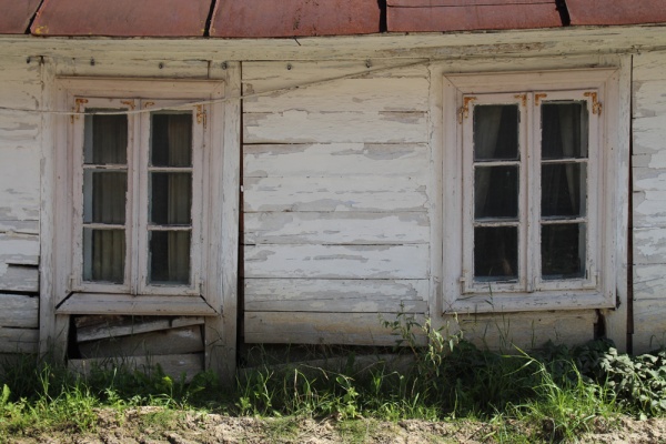 Stolarka okienna domu drewnianego przy ulicy 3 Maja 59 w Tyszowcach