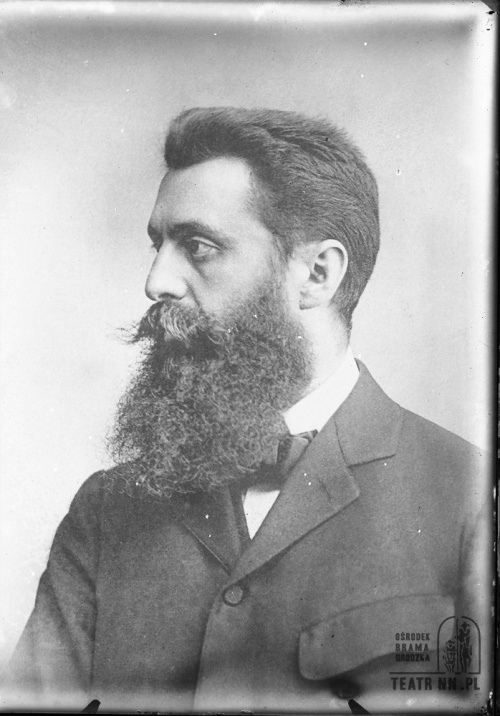 Teorod Herzl, jeden z głównych ideologów syjonizmu. Fotografia (najprawdopodobniej reprodukcja oryginalnego zdjęcia autorstwa Josefa Löwy) pochodzi z kolekcji szklanych negatywów Twarze nieistniejącego miasta